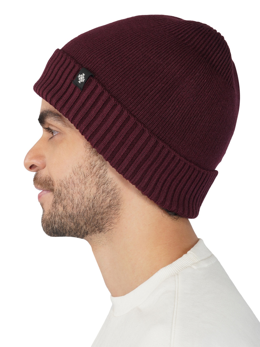 

iSWEVEN Unisex Red Beanie