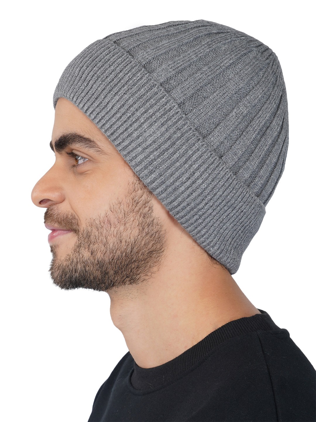 

iSWEVEN Unisex Grey & Black Beanie