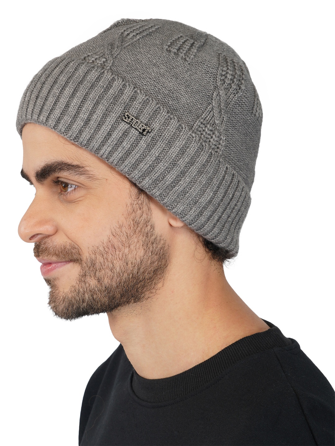 

iSWEVEN Unisex Grey Beanie
