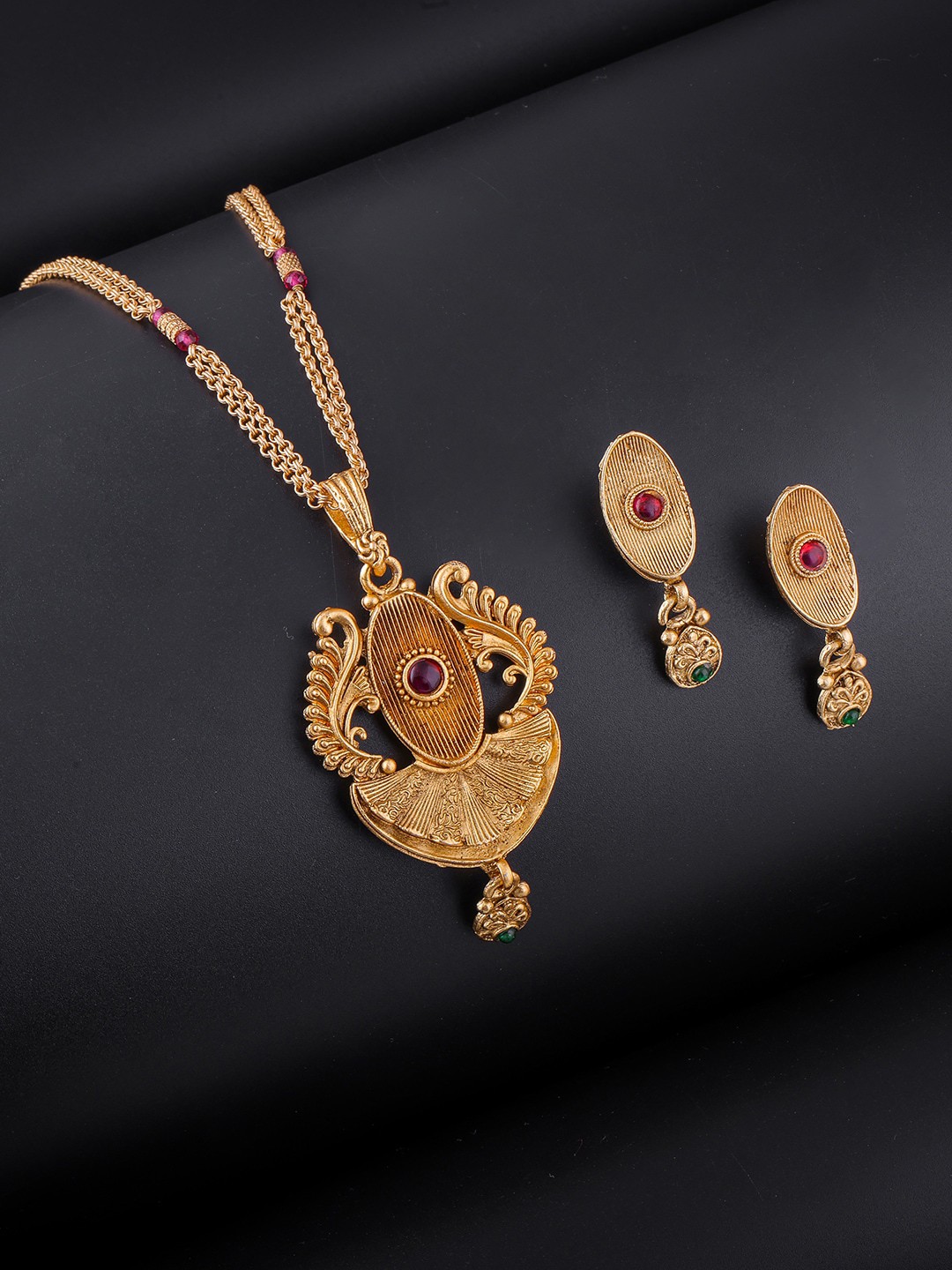 

Brandsoon Gold-Plated Stone Studded Jewellery Set