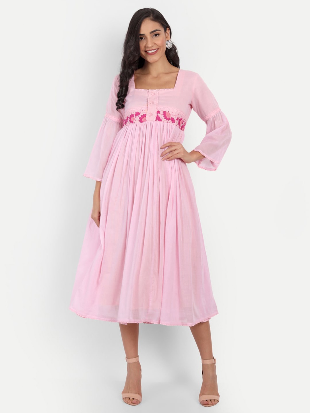 

KAPASRITI Pink Empire Midi Dress