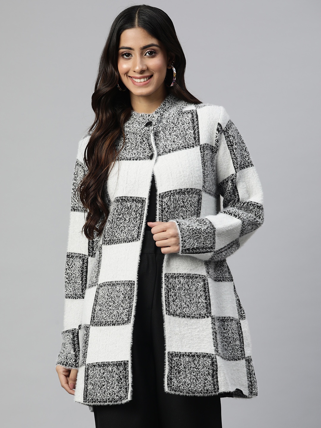 

Pierre Carlo Women Grey & White Printed Longline Cardigan