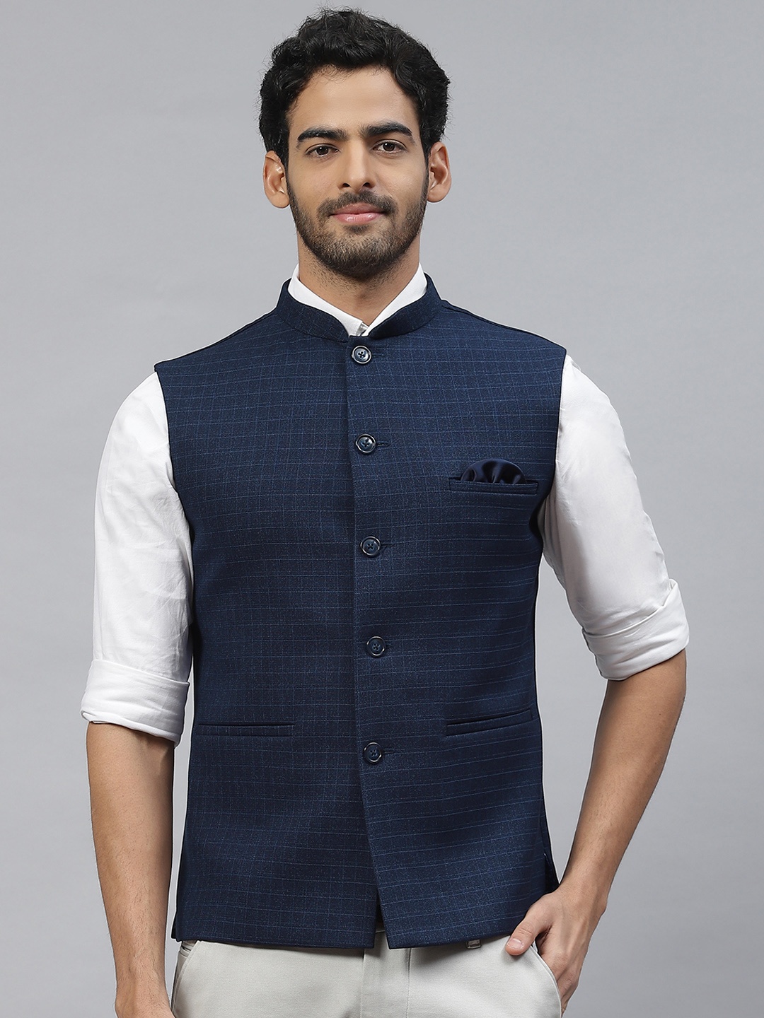 

ESSAS club Men Checked Nehru Jacket with Pocket Square, Navy blue