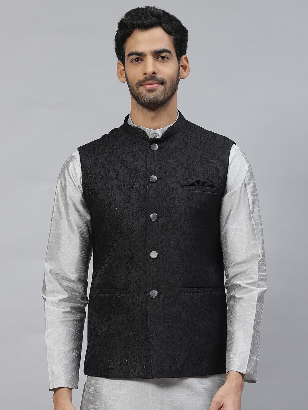 

ESSAS club Men Jacquard Nehru Jacket with Pocket Square, Black