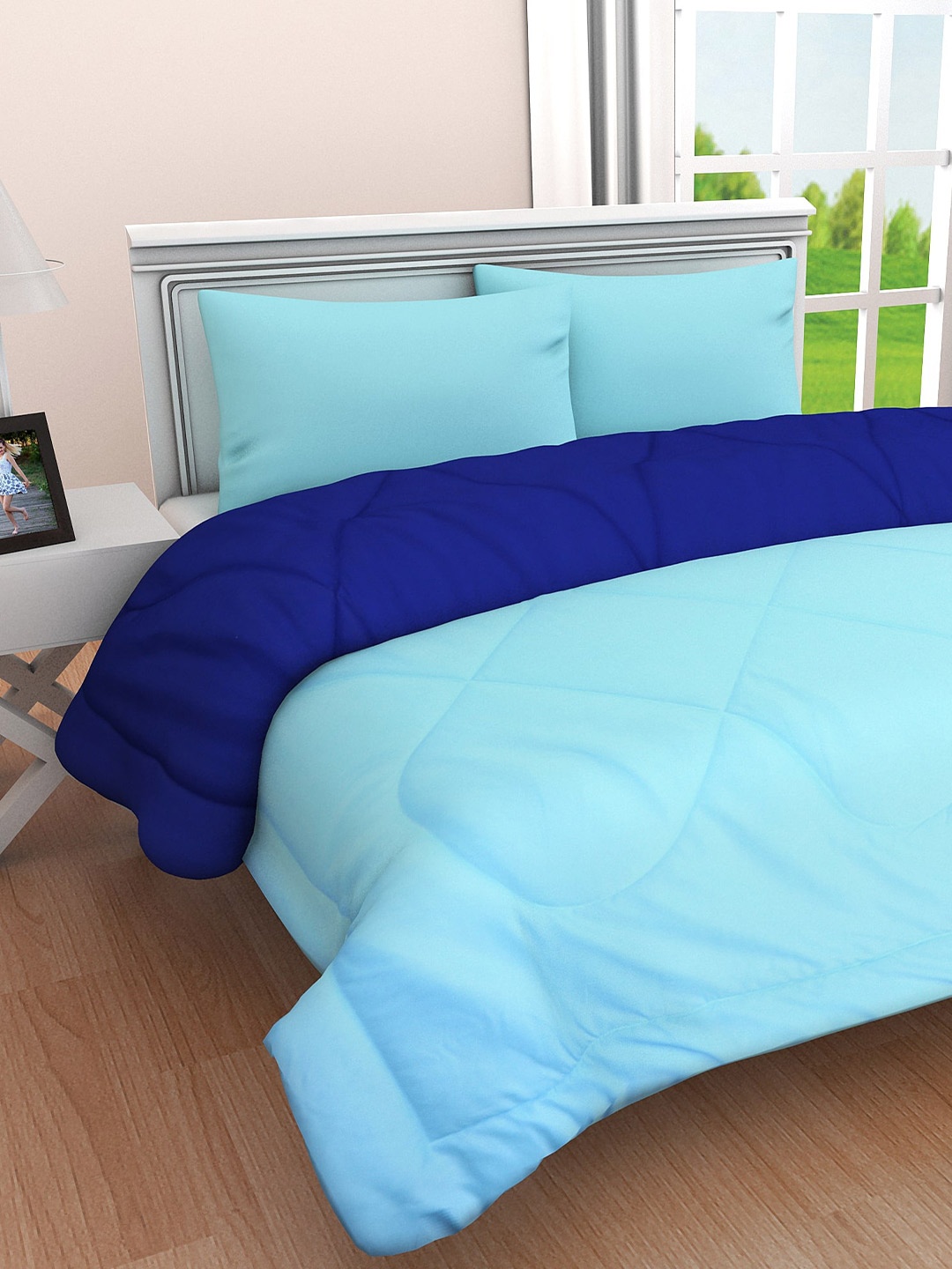 

Clasiko Blue & Navy Blue Heavy Winter 210 GSM Double Bed Comforter
