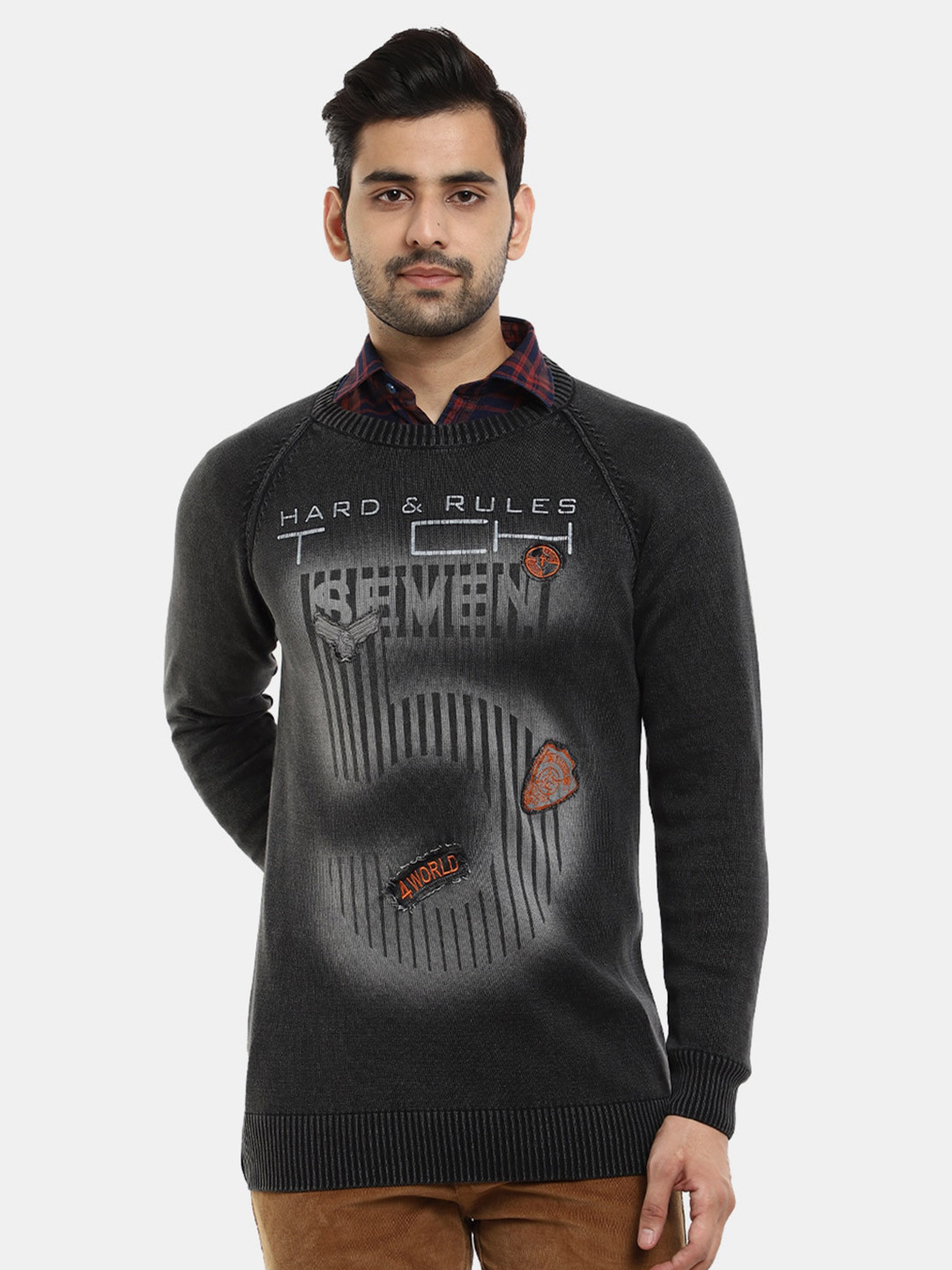 

V-Mart Men Black Printed Fleece Sweatshirt