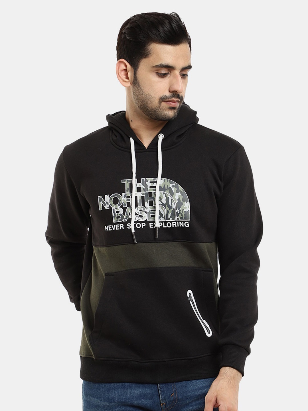 

V-Mart Men Black Printed Fleece Hooded Sweatshirt