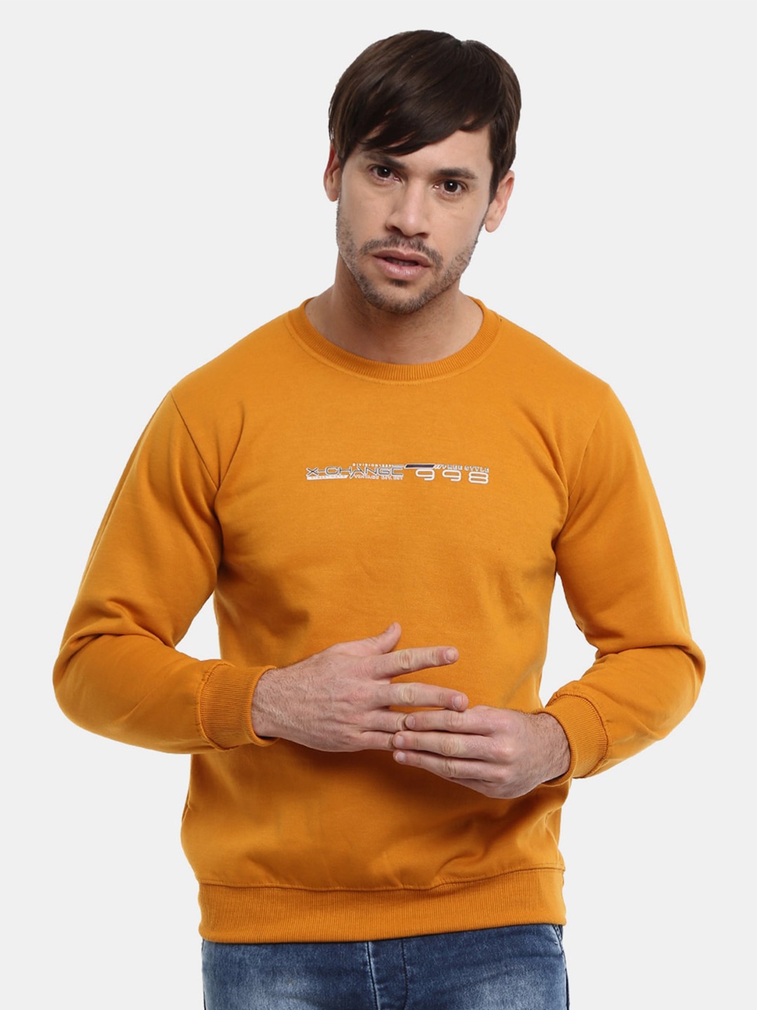

V-Mart Men Mustard Sweatshirt