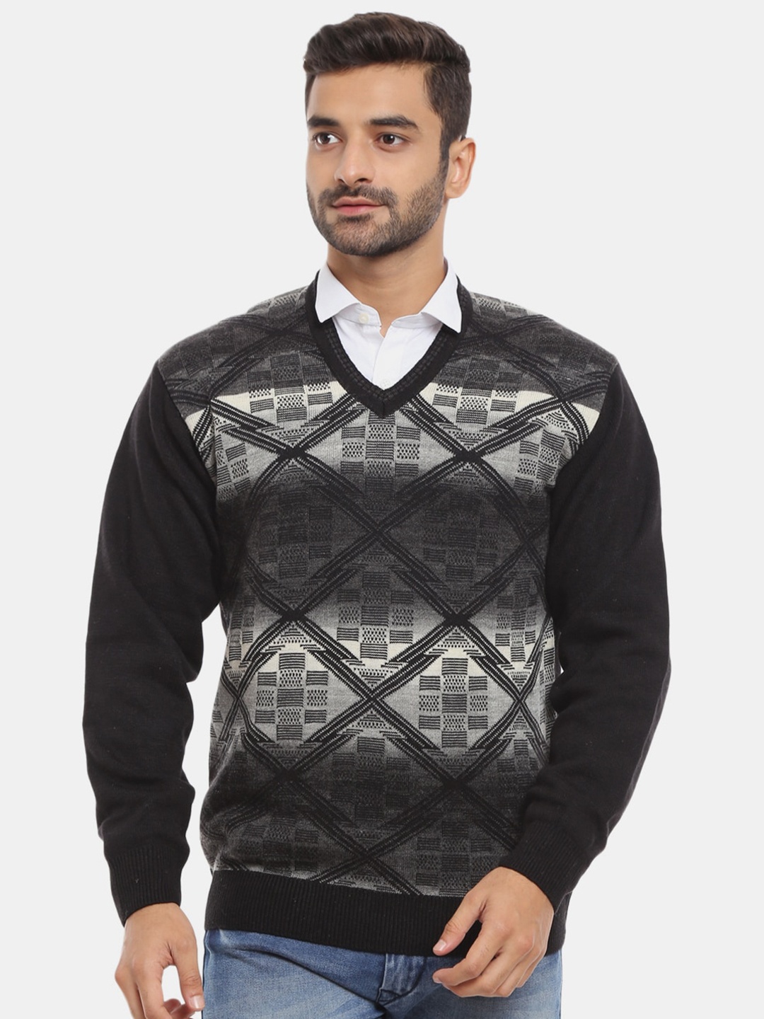 

V-Mart Men Black Fleece Pullover