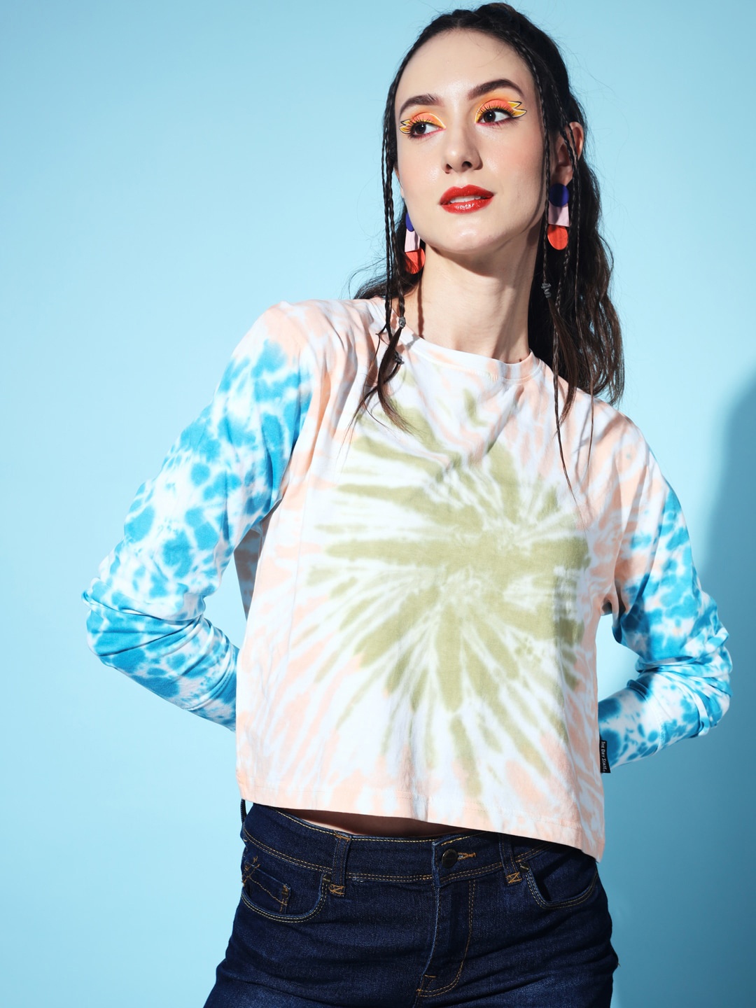 

The Dry State Women White & Green Printed Cotton Oversized T-shirt