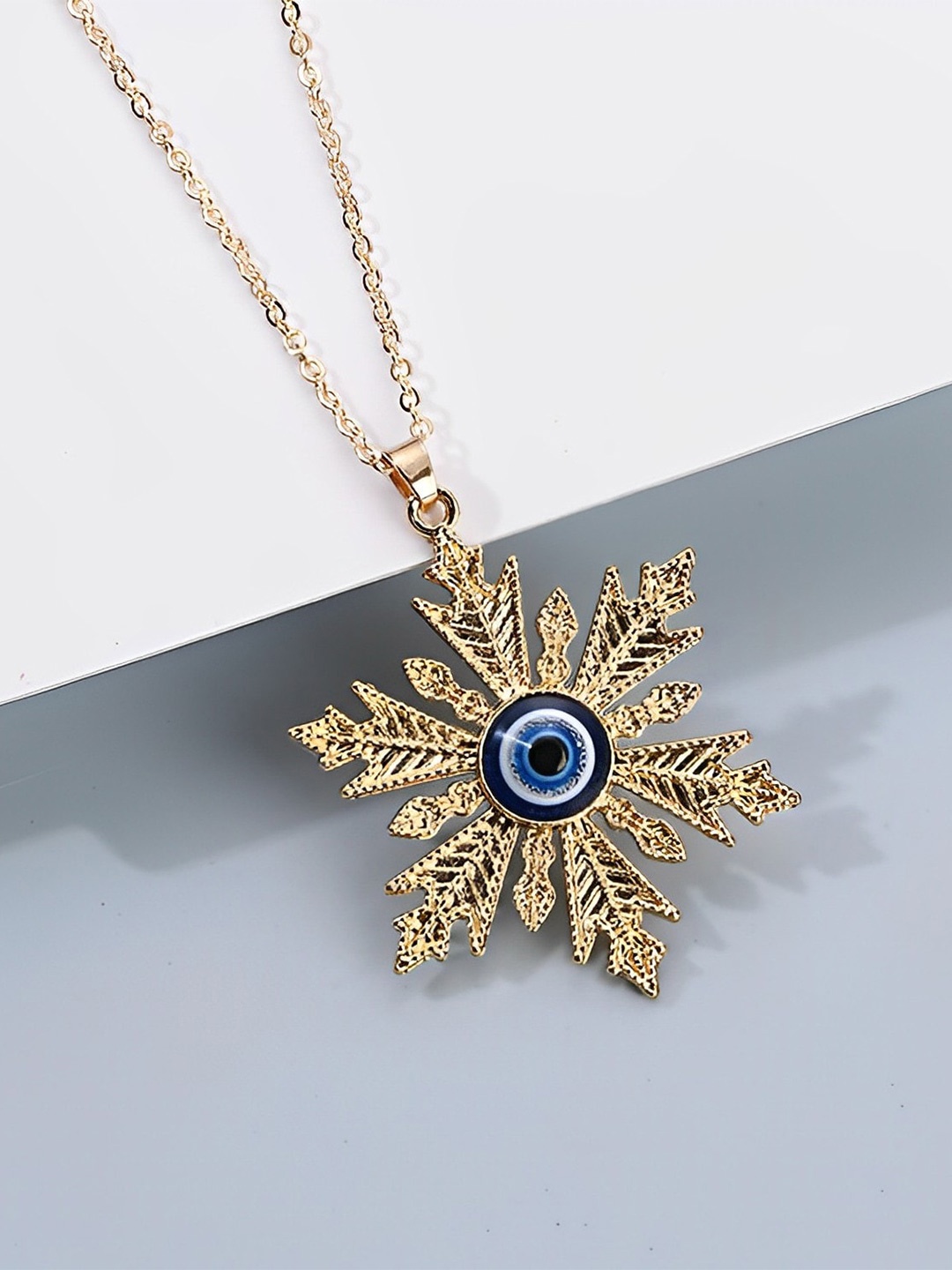 

Pinapes Gold-Toned & White Gold-Plated Necklace