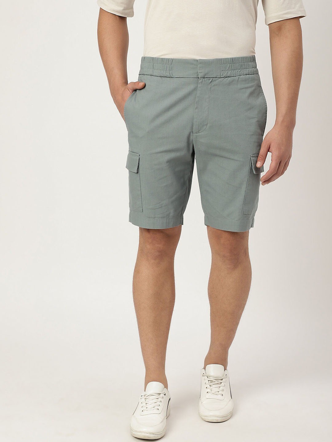 

Marks & Spencer Men Green High-Rise Cargo Shorts