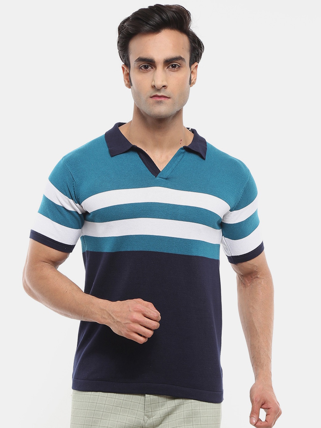 

V-Mart Men Navy Blue & White Colourblocked Polo Collar Slim Fit T-shirt