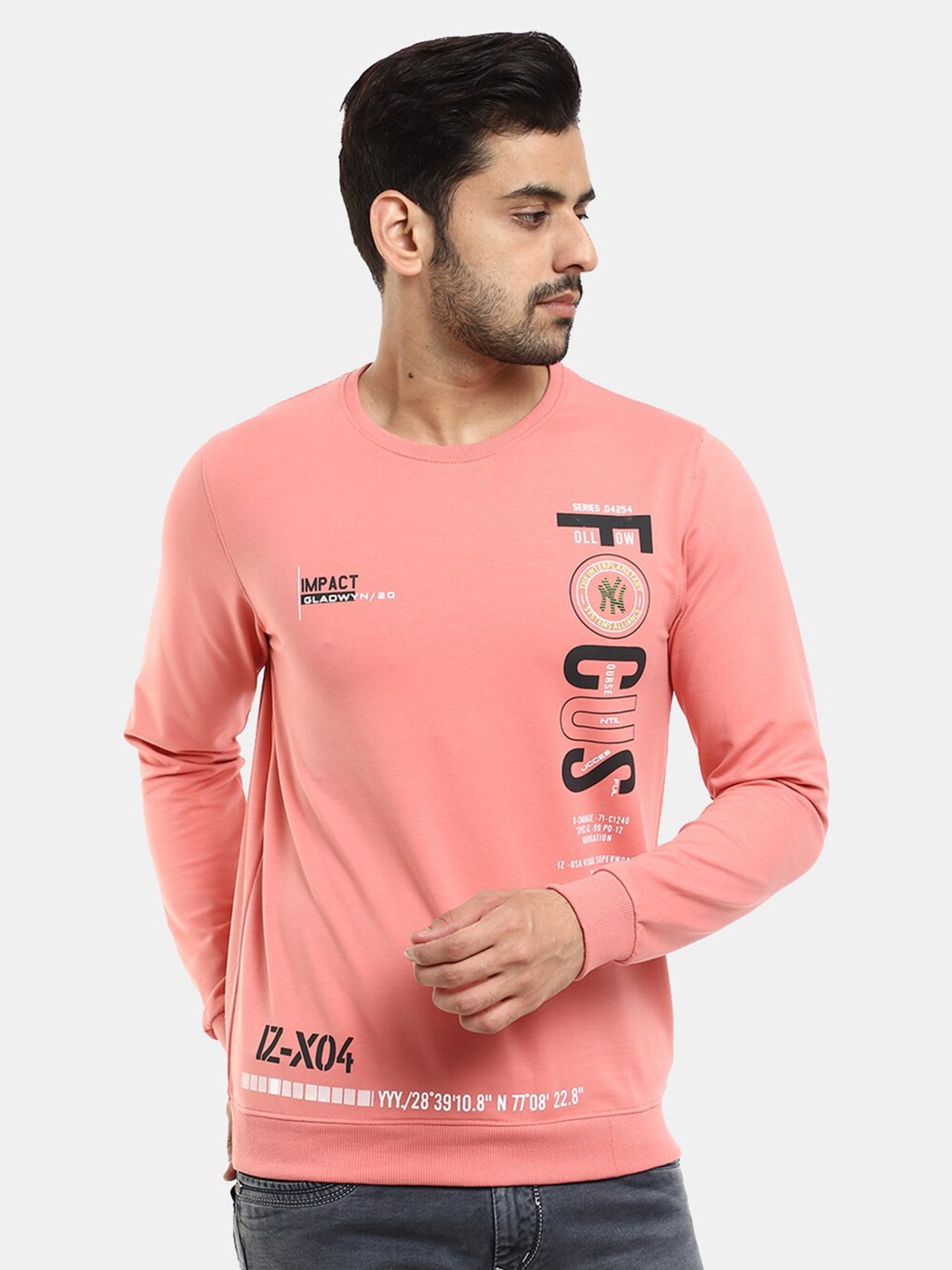 

V-Mart Men Peach-Coloured Printed Sweatshirt