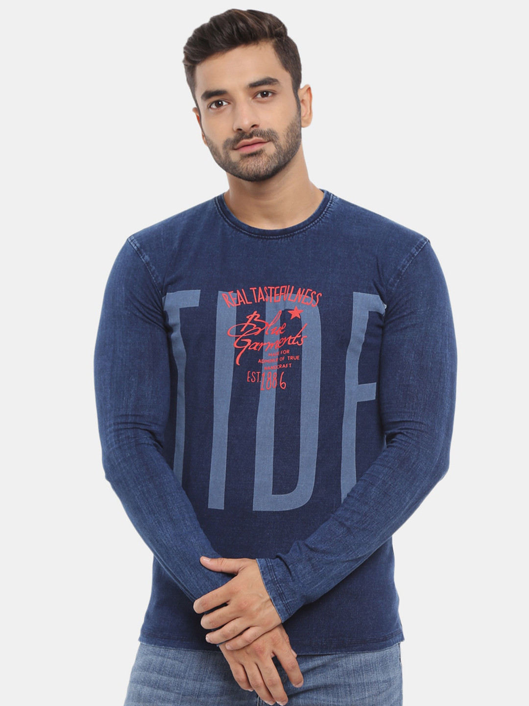 

V-Mart Men Blue Typography Printed Slim Fit Cotton T-shirt