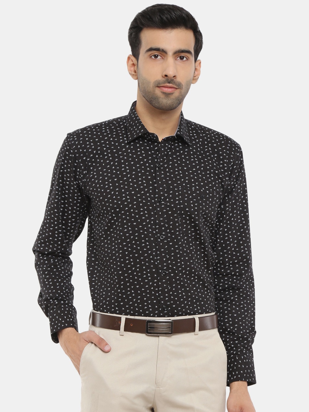 

V-Mart Men Printed Formal Cotton Shirt, Black