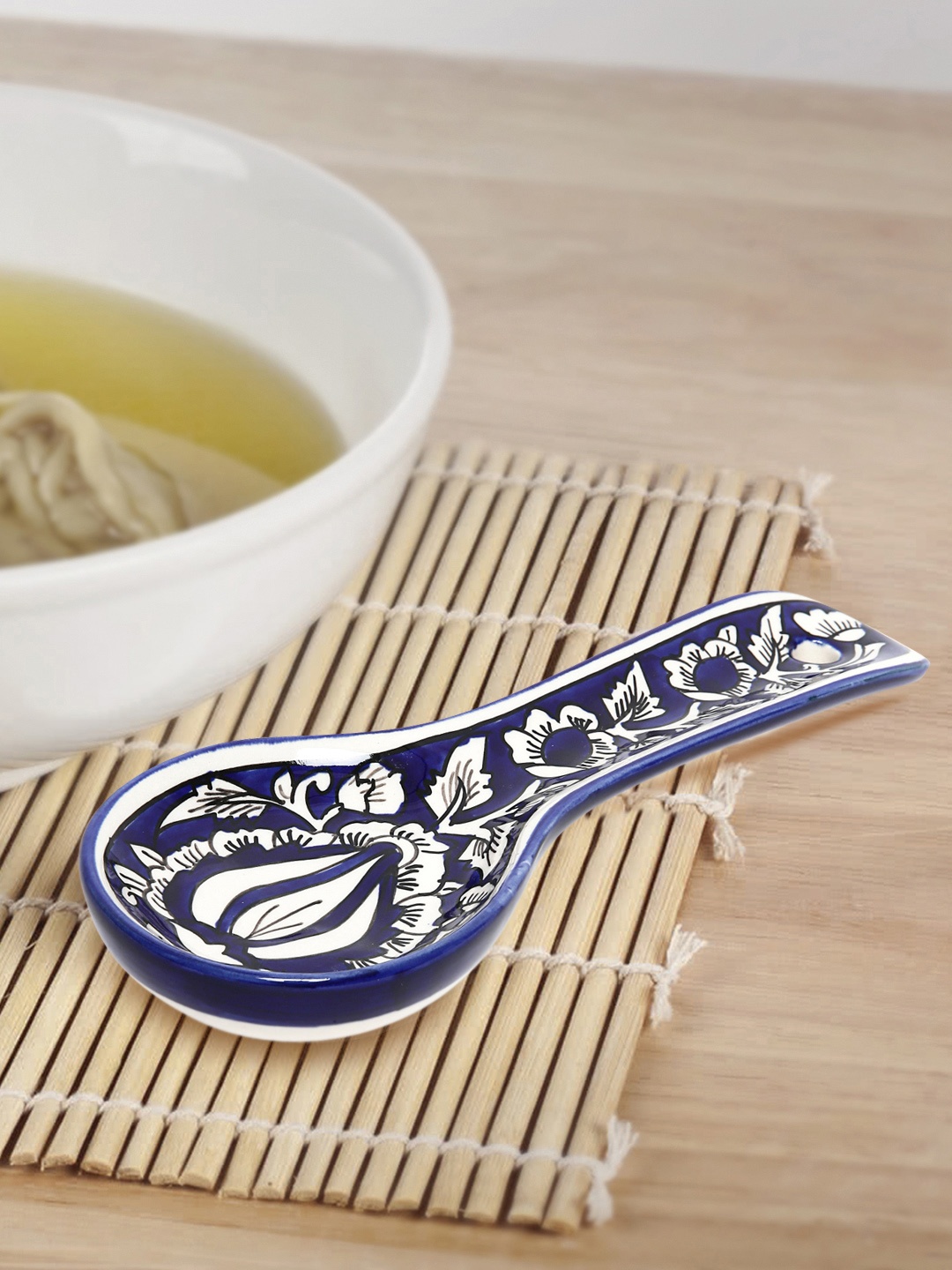 

Unravel India Blue & Off-White Printed Ceramic Spoon Rest