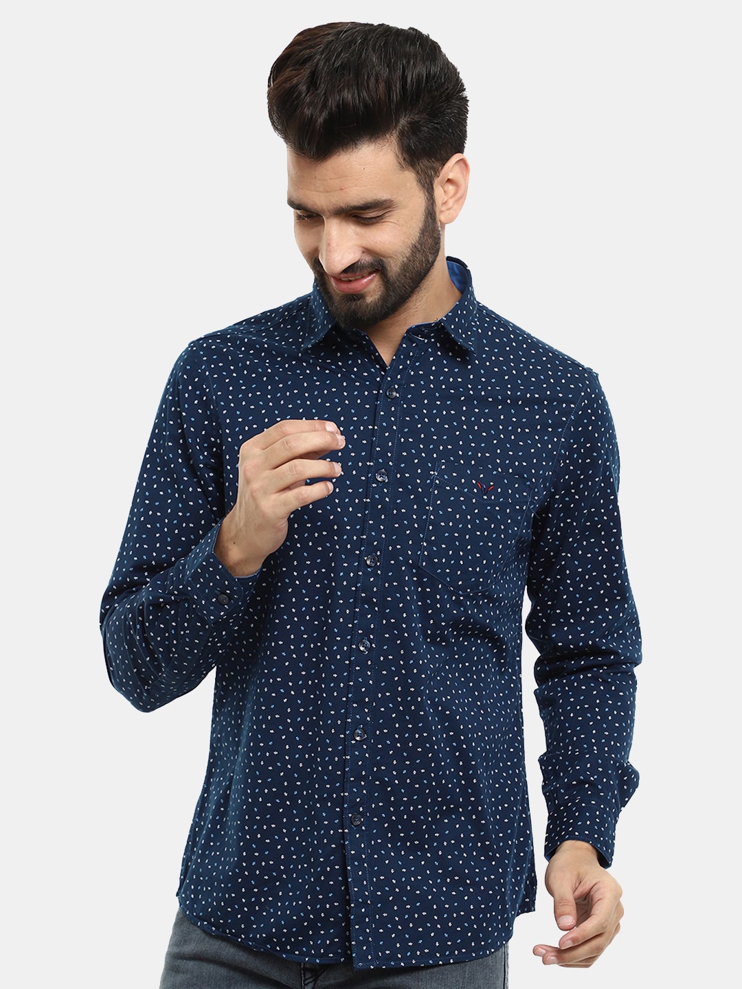 

V-Mart Men Navy Blue Printed Cotton Casual Shirt