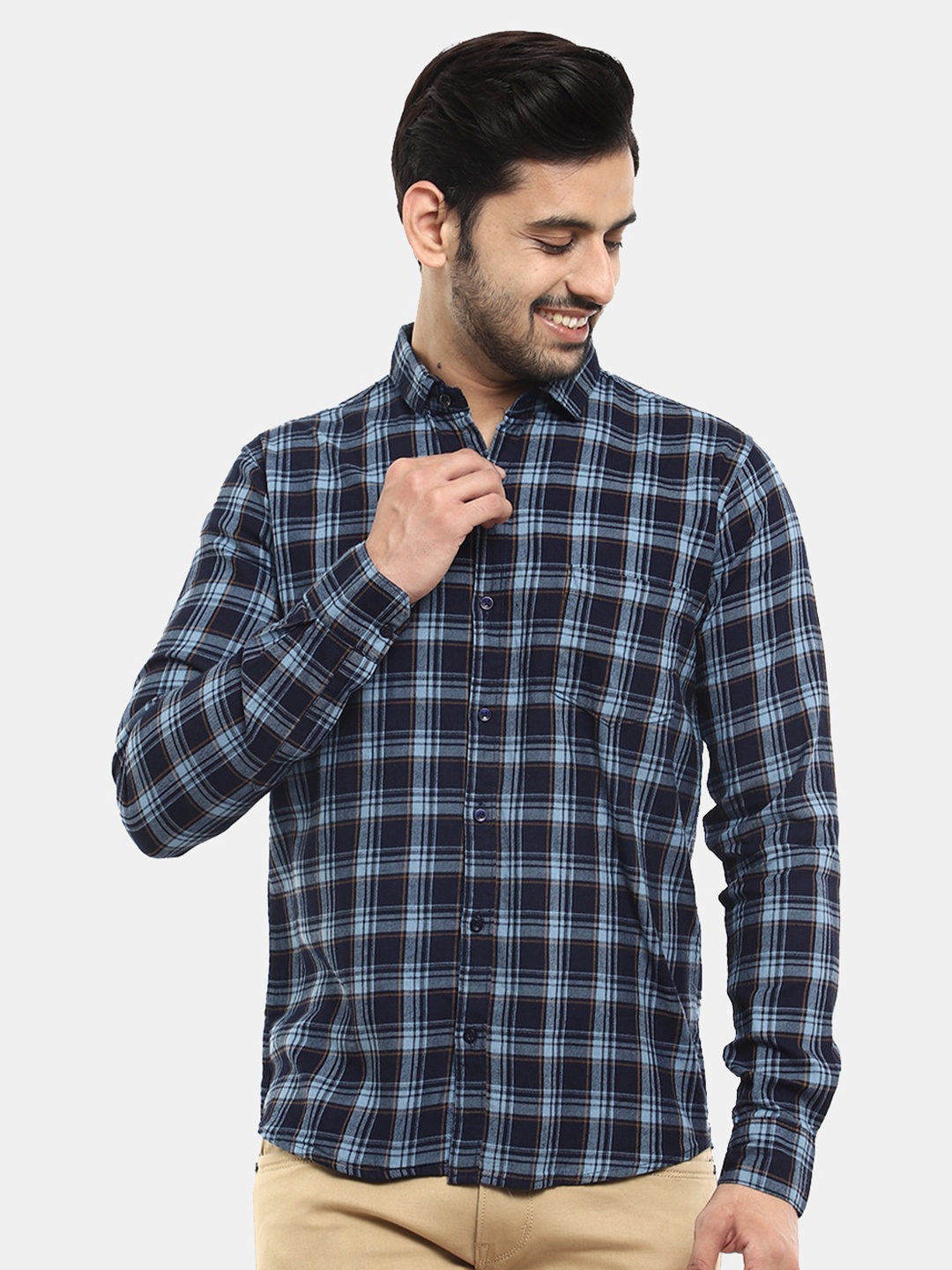 

V-Mart Men Blue Tartan Checks Cotton Casual Shirt