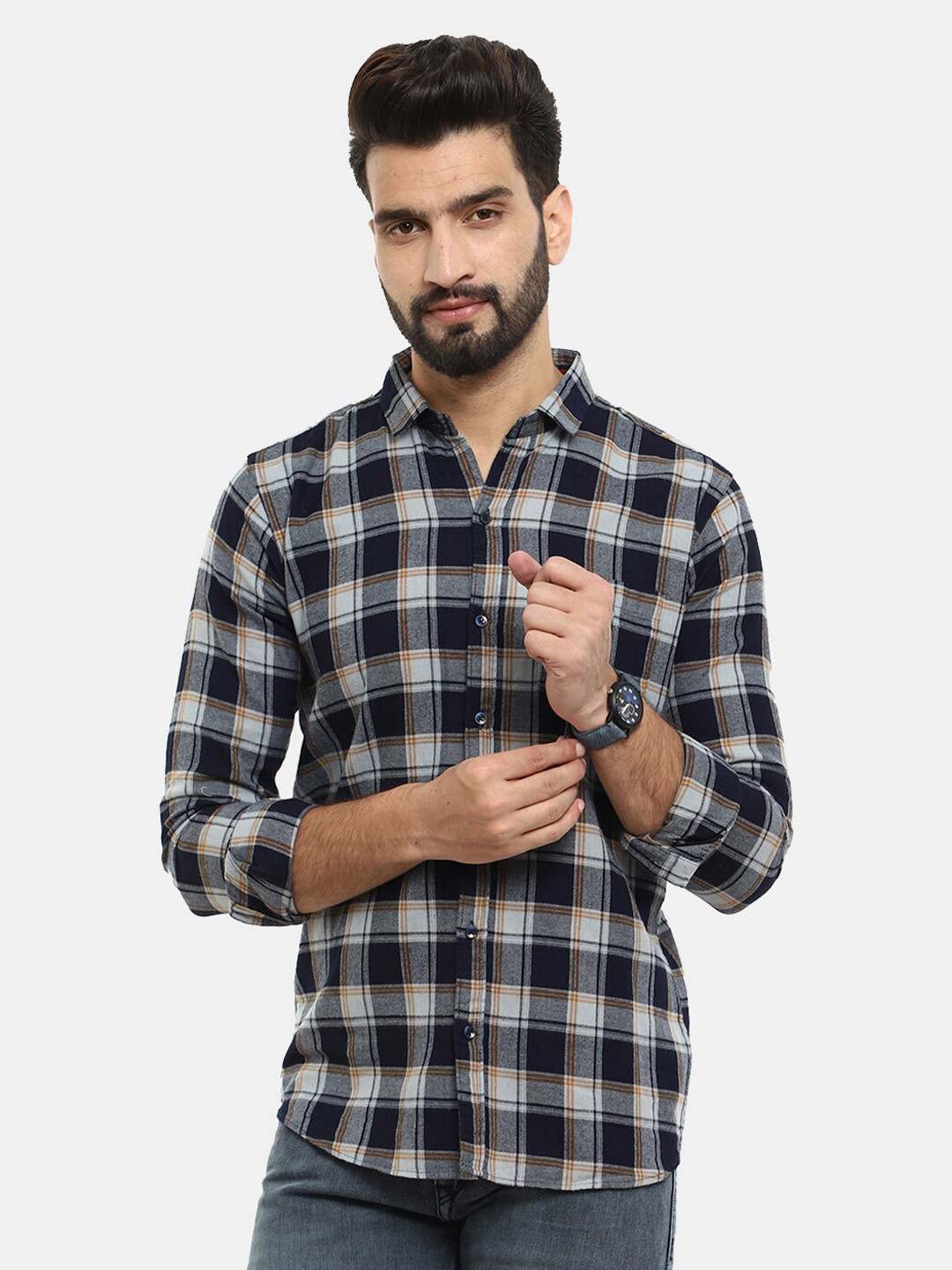 

V-Mart Men Grey Checked Casual Cotton Shirt