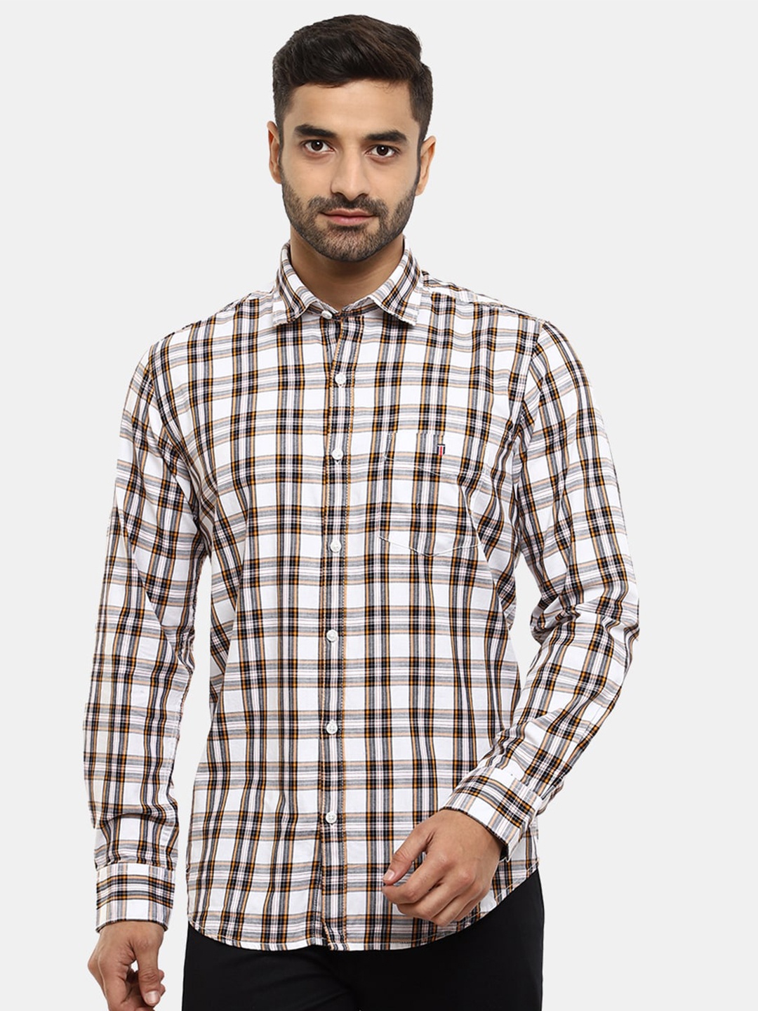 

V-Mart Men Checked Casual Cotton Shirt, White