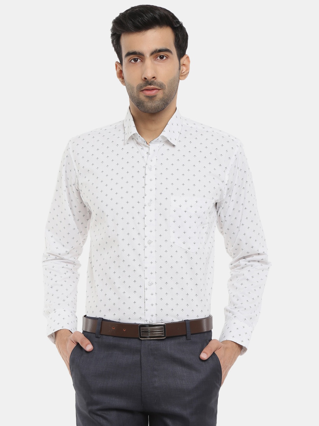 

V-Mart Men White Printed Formal Cotton Shirt