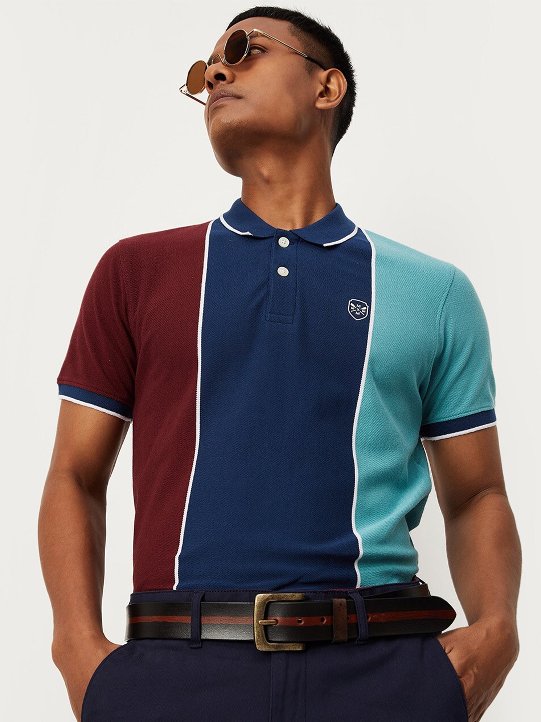 

max Men Navy Blue Colourblocked Polo Collar Cotton T-shirt