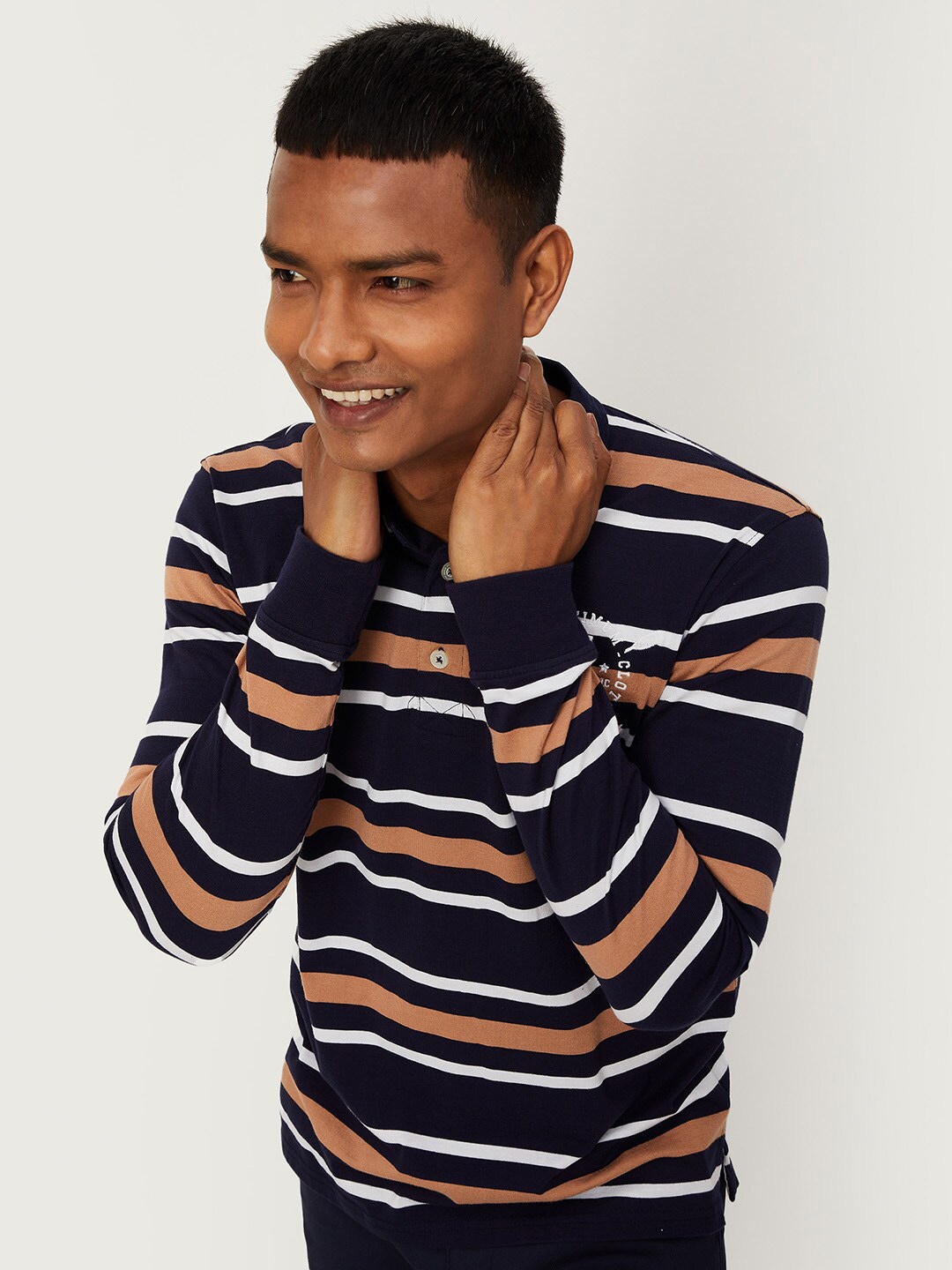 

max Men Navy Blue Striped Polo Collar Cotton T-shirt