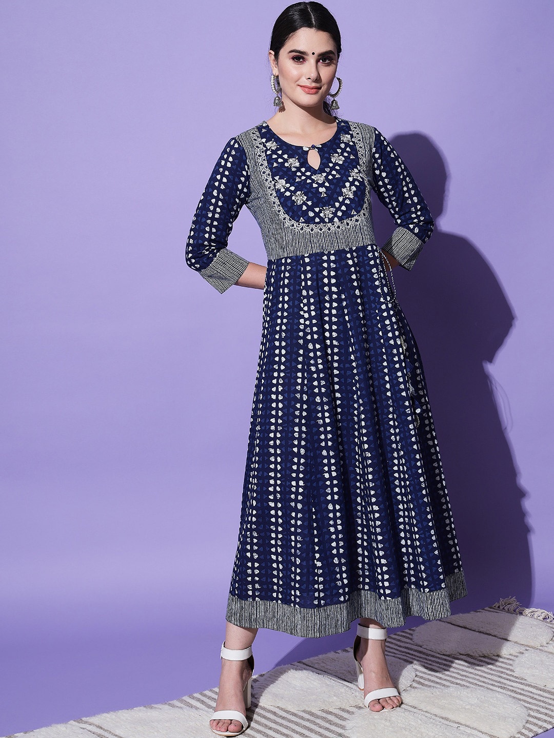 

Meeranshi Blue Maxi Dress