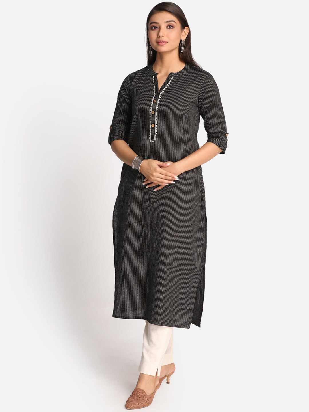 

Earthwear Women Black & White Cotton Striped Thread Work Kurta
