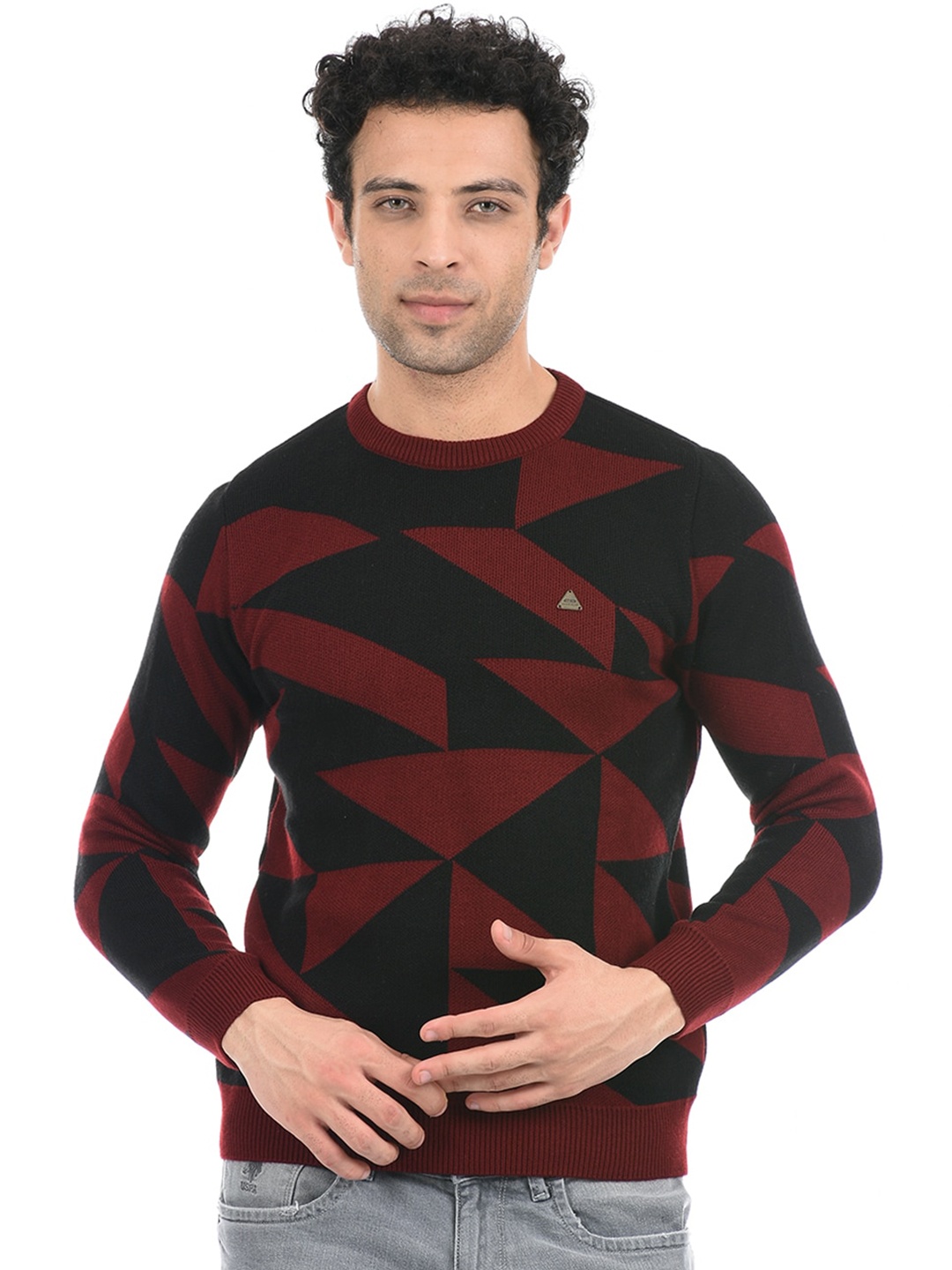 

Cloak & Decker by Monte Carlo Men Maroon & Black Acrylic Pullover