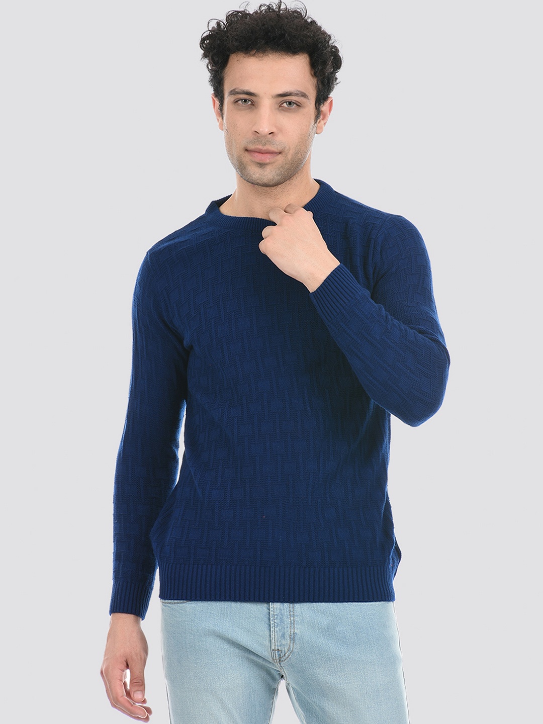 

Cloak & Decker by Monte Carlo Men Blue & Black Acrylic Pullover Sweater