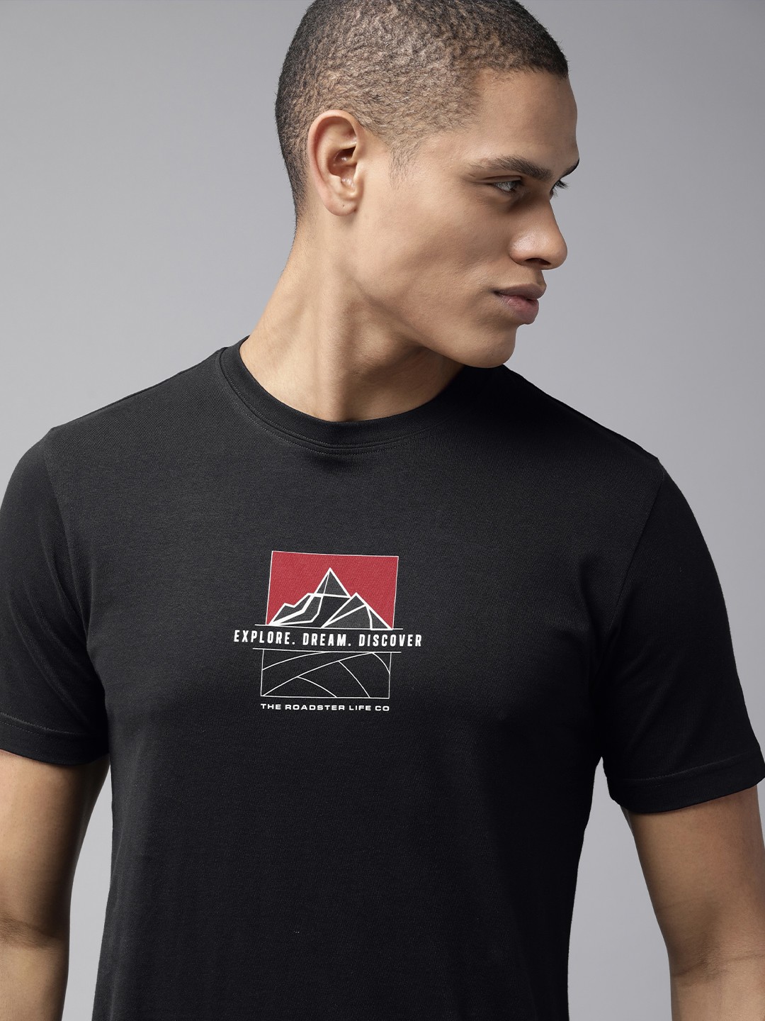 

Roadster Graphic Printed Cotton T-shirt, Black