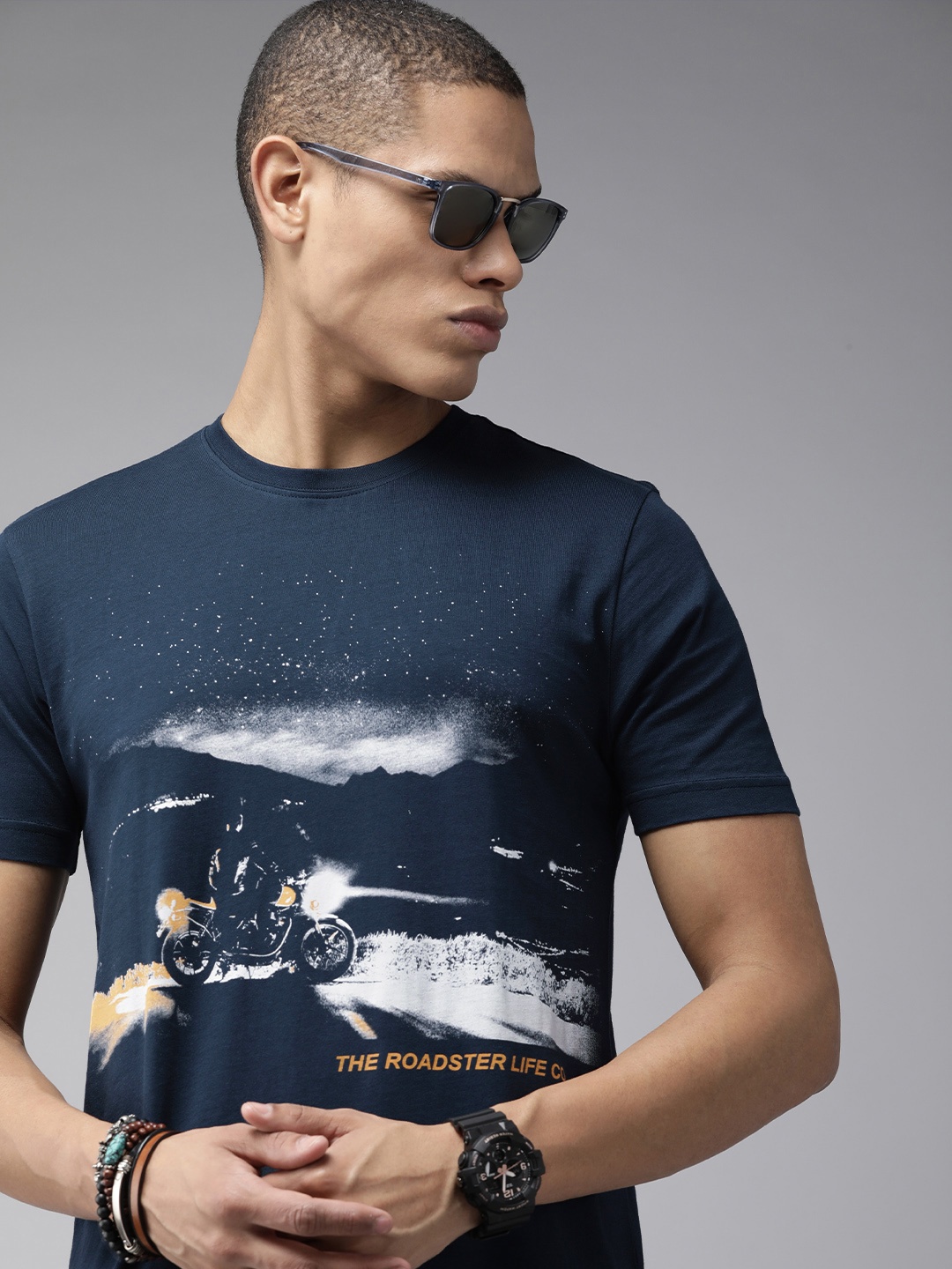 

Roadster Graphic Printed Cotton T-shirt, Navy blue