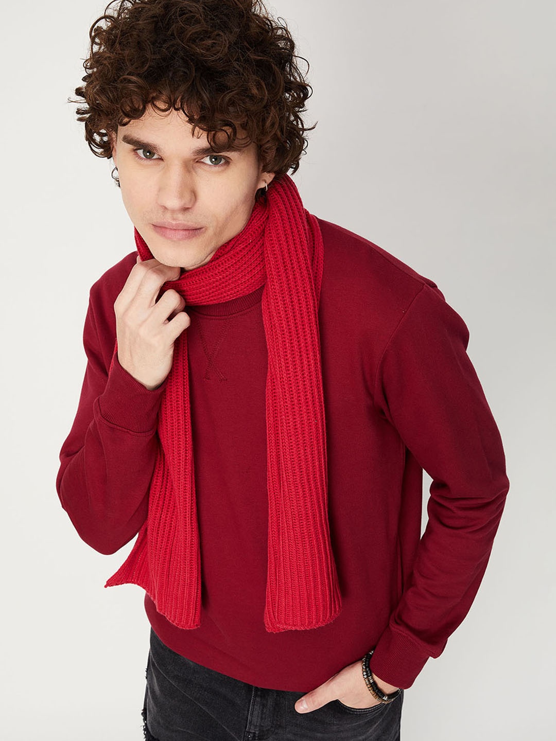

max Round Neck Cotton Sweatshirt, Red