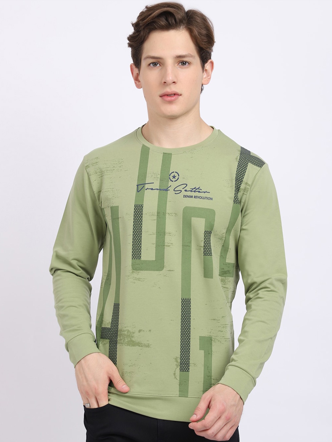 

VENITIAN Men Green Typography Printed Slim Fit Cotton T-shirt