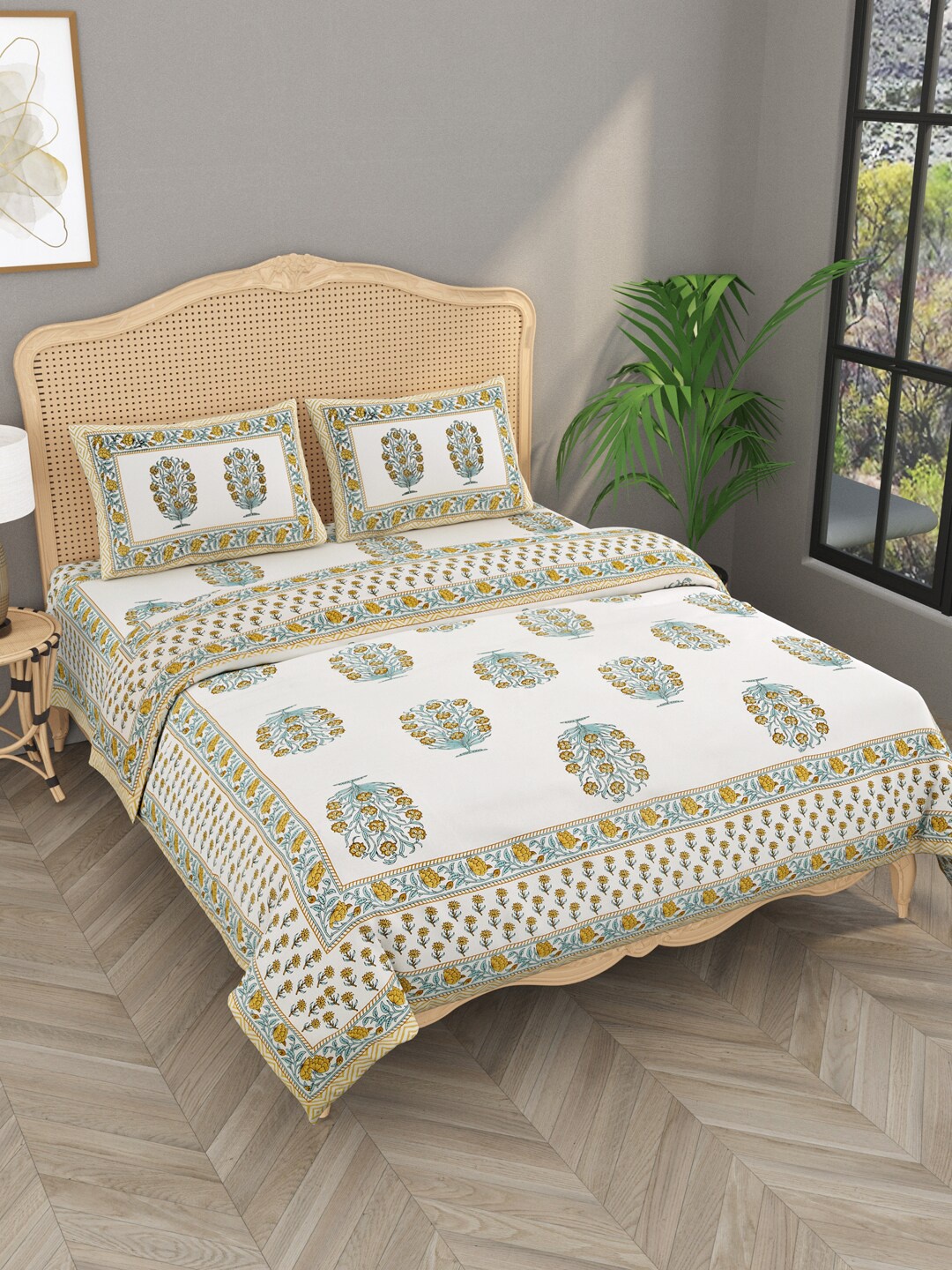 

Gulaab Jaipur Off White & Brown Printed Cotton Double King Bedsheet & 2 Pillow covers