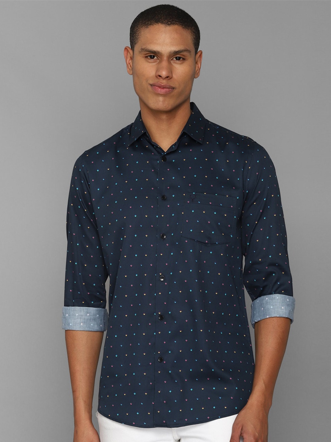 

Allen Solly Men Slim Fit Printed Casual Cotton Shirt, Navy blue