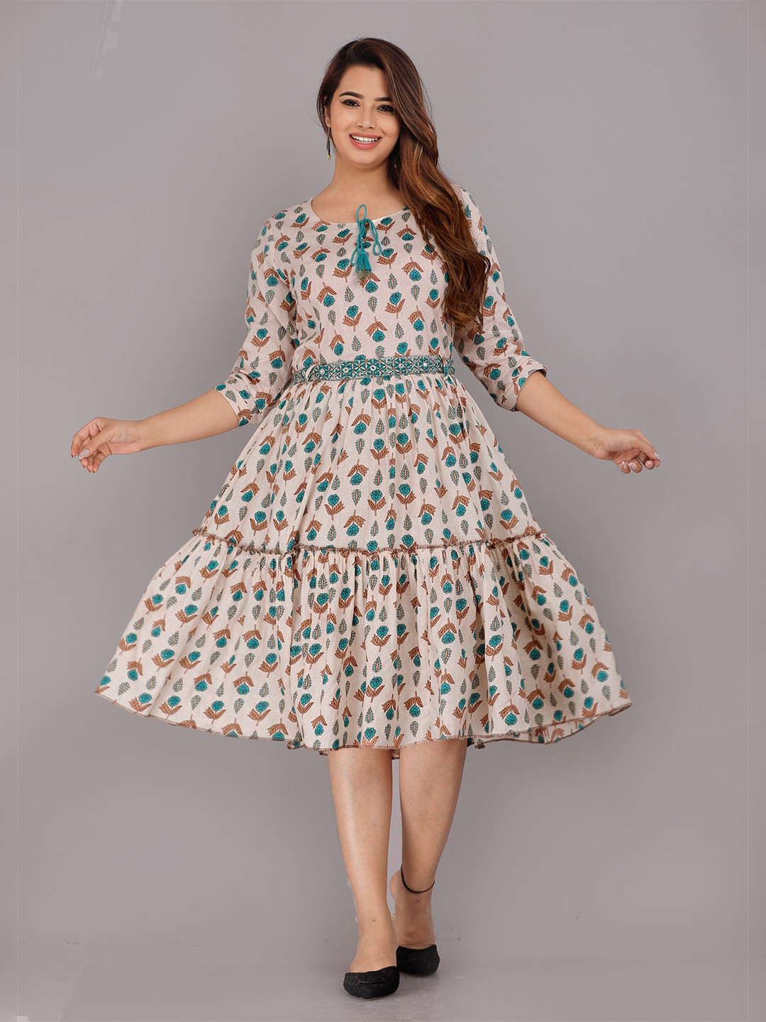 

KALINI Beige Floral Keyhole Neck Midi Dress