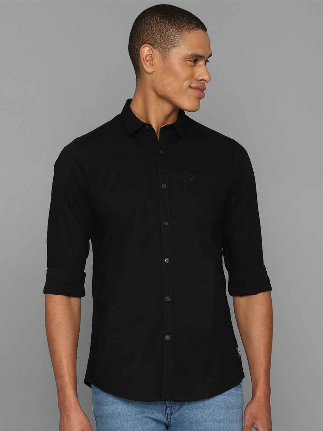 

Allen Solly Sport Men Black Solid Pure Cotton Casual Shirt