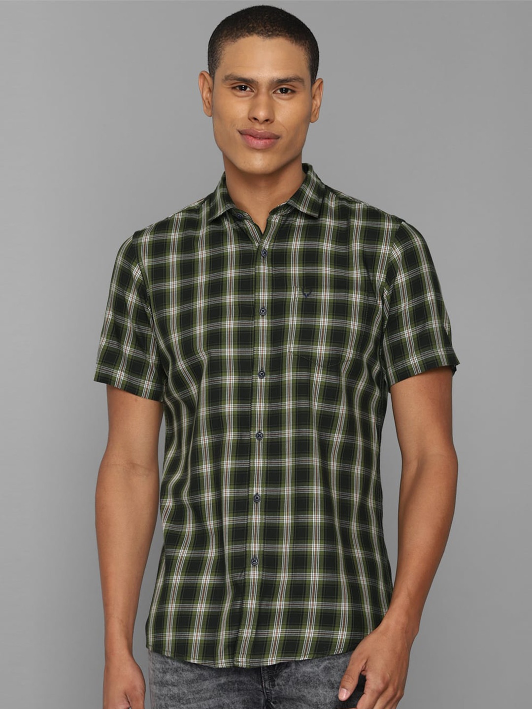 

Allen Solly Sport Men Olive Green Checked Pure Cotton Casual Shirt