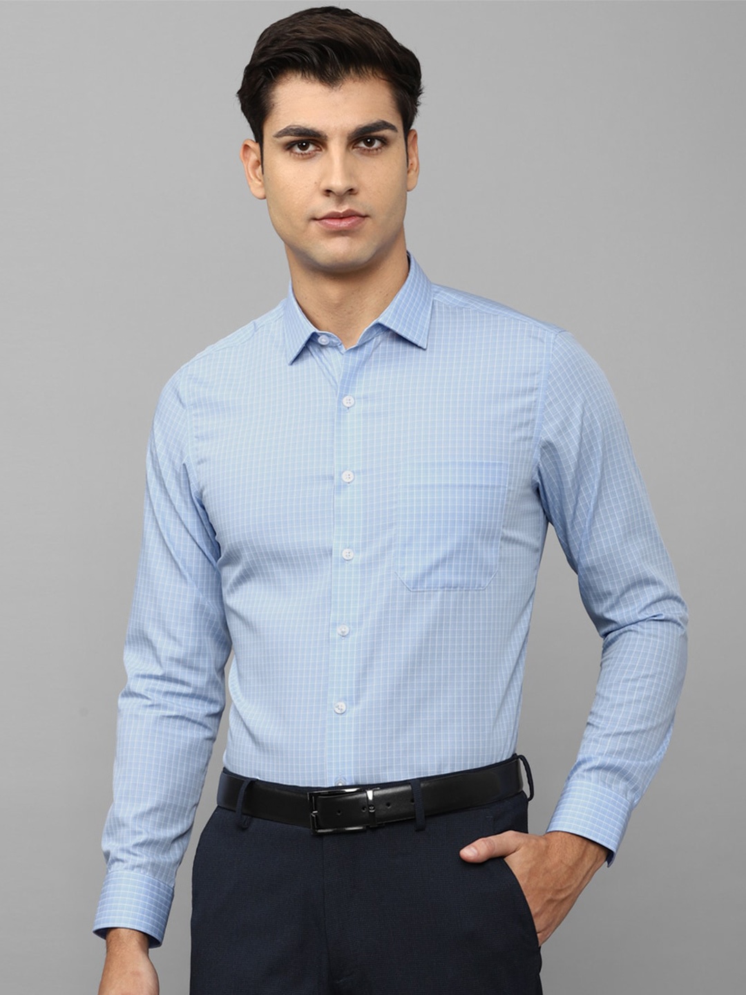 

Louis Philippe Men Blue Cotton Slim Fit Grid Tattersall Checks Checked Formal Shirt