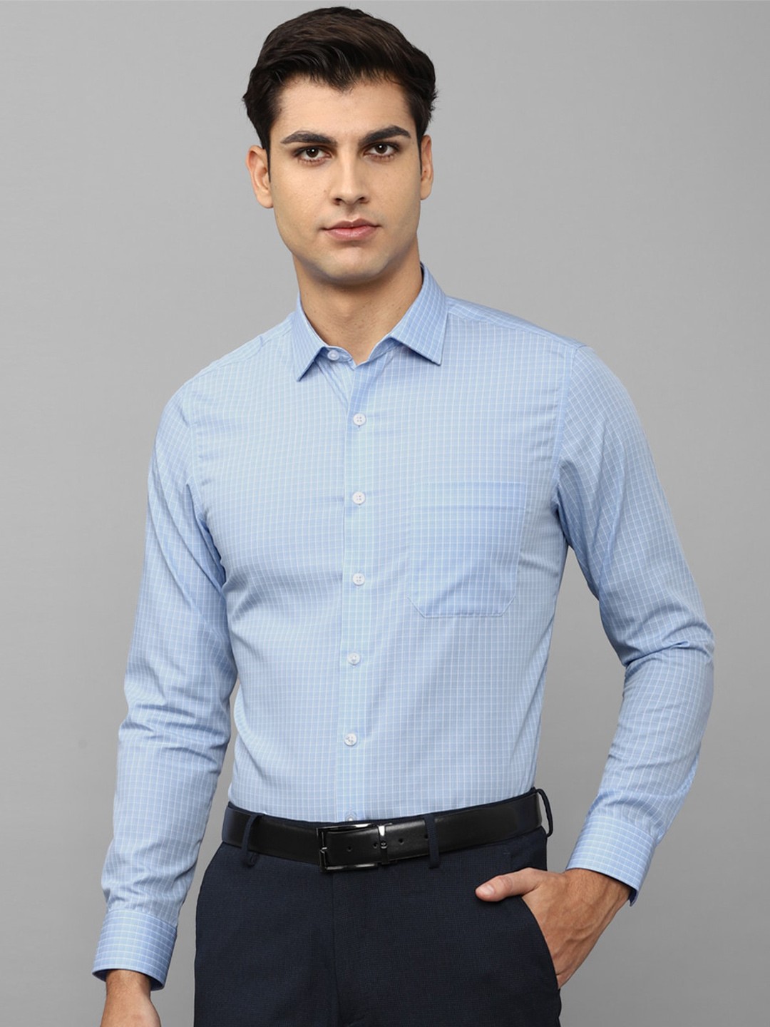

Louis Philippe Men Blue Cotton Slim Fit Grid Tattersall Checks Checked Formal Shirt