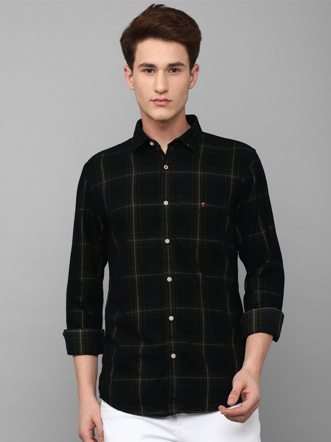 

Louis Philippe Sport Men Black & Green Checked Cotton Casual Shirt