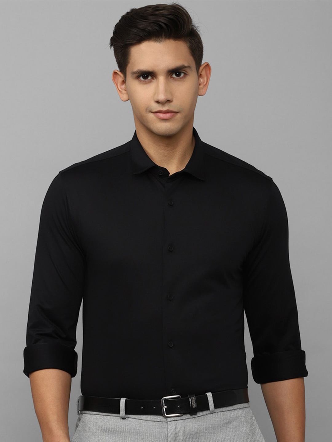 

Louis Philippe Sport Men Black Slim Fit Casual Shirt