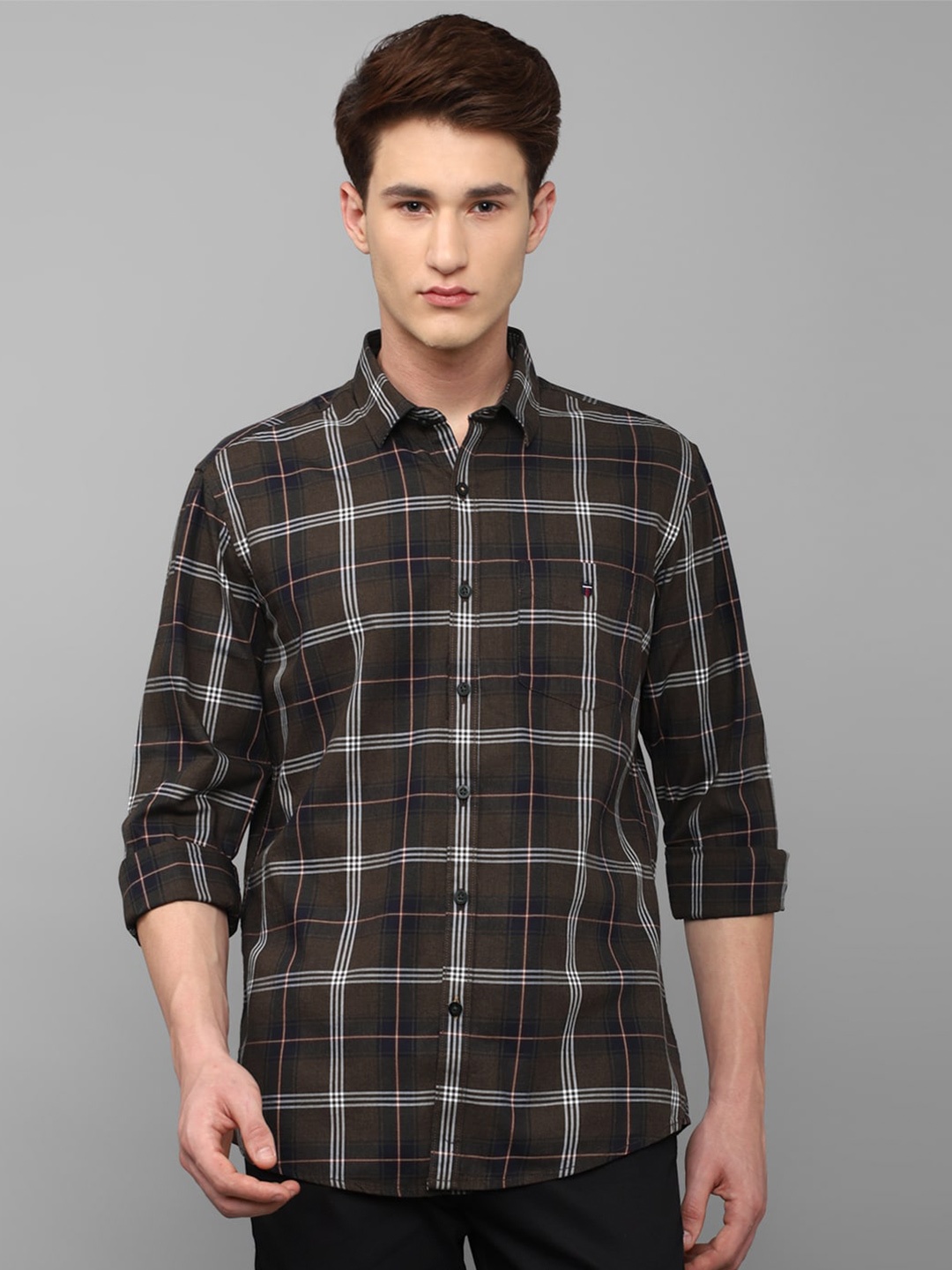 

Louis Philippe Sport Men Slim Fit Tartan Checks Pure Cotton Casual Shirt, Olive
