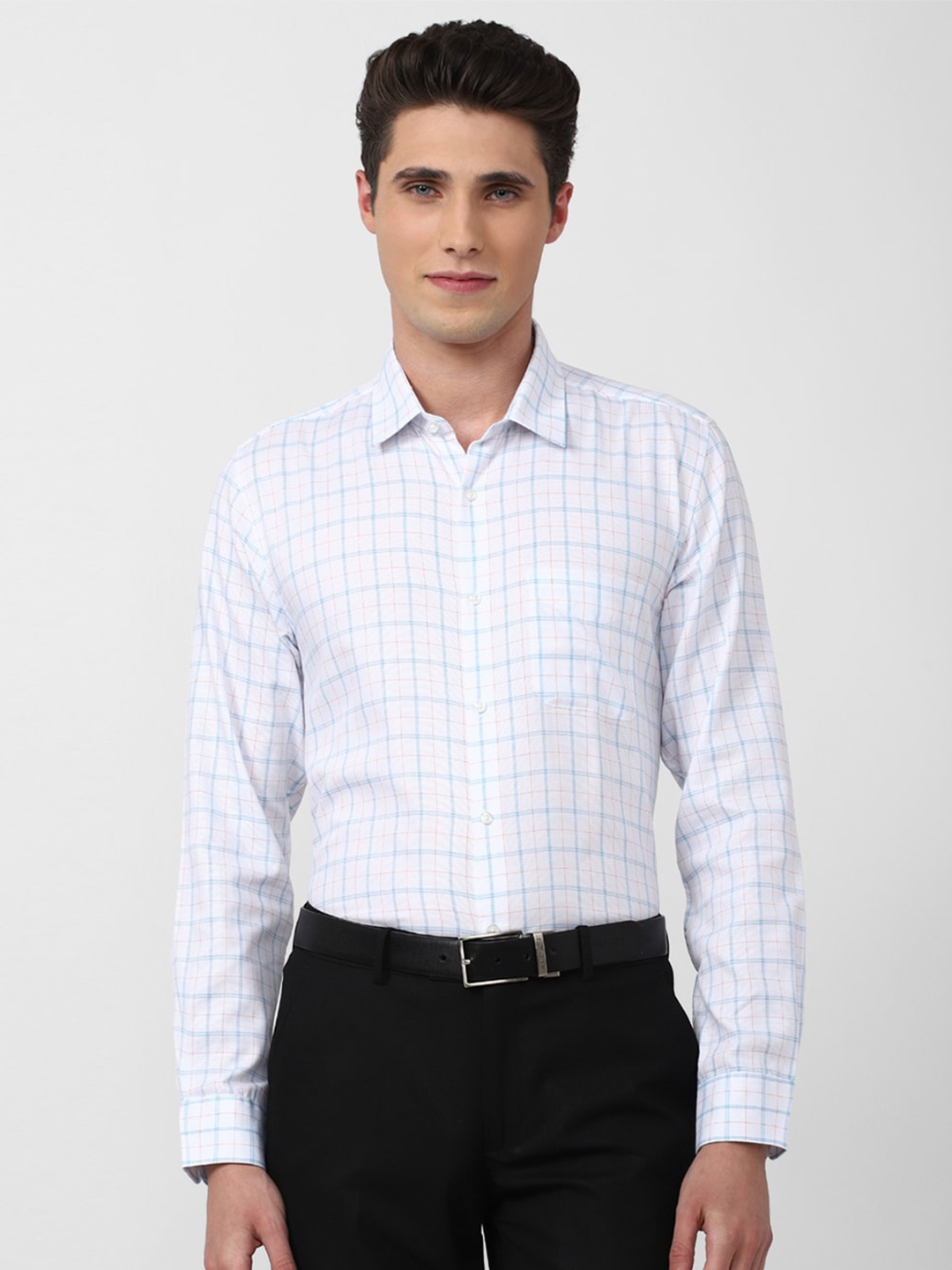 

Peter England Men White Slim Fit Checked Formal Shirt