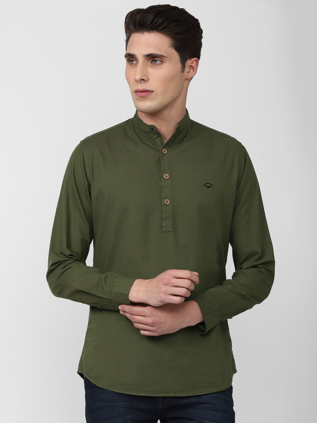 

VAN HEUSEN DENIM LABS Men Olive Green Pure Cotton Casual Shirt