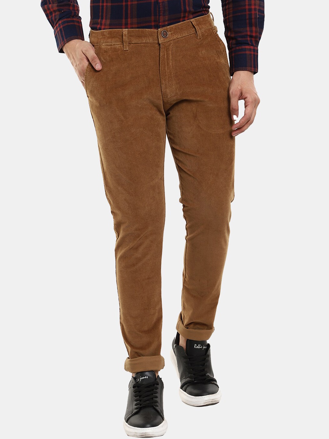 

V-Mart Men Khaki Classic Slim Fit Cotton Trousers