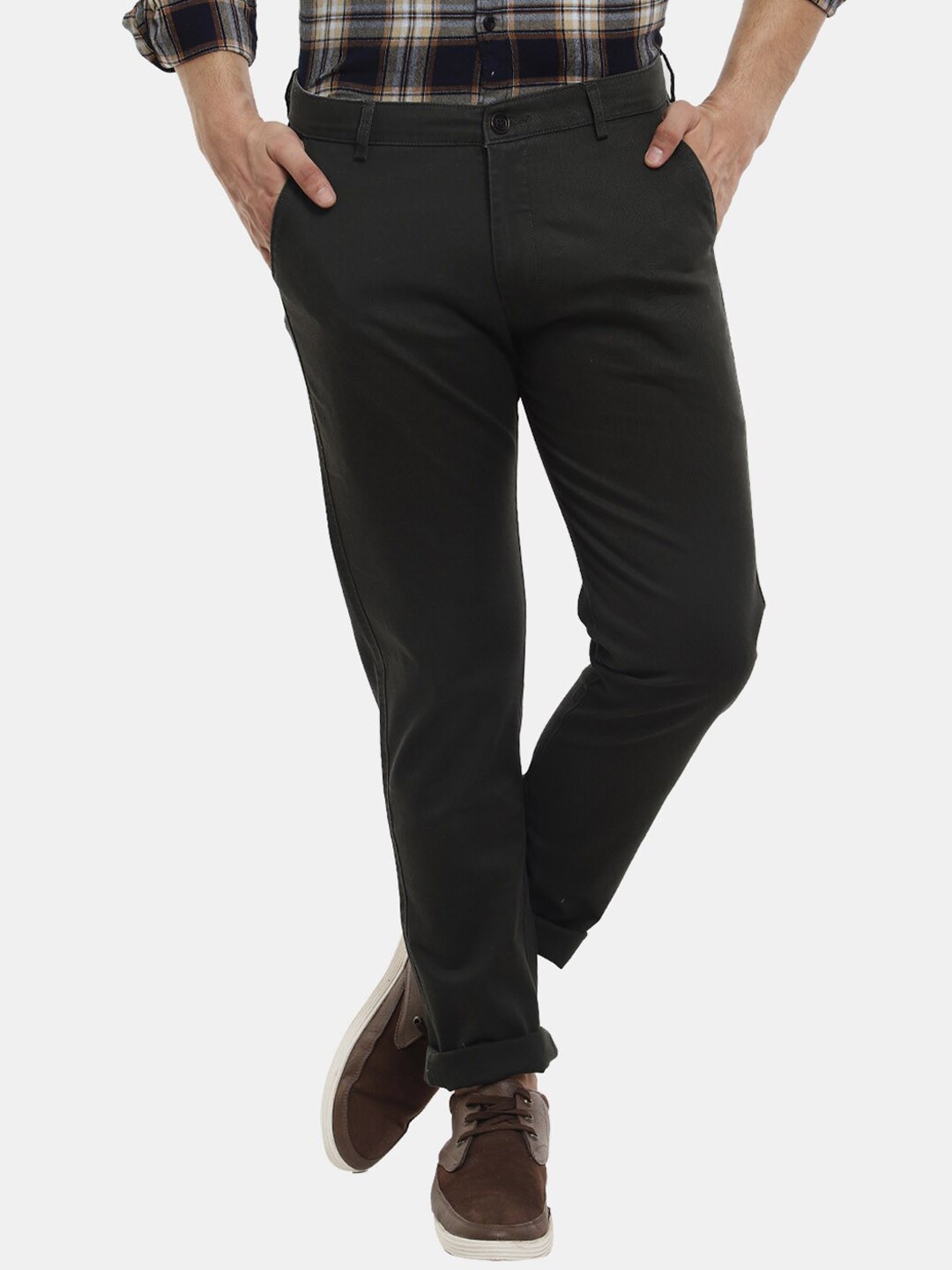 

V-Mart Men Olive Green Classic Slim Fit Cotton Chinos Trousers